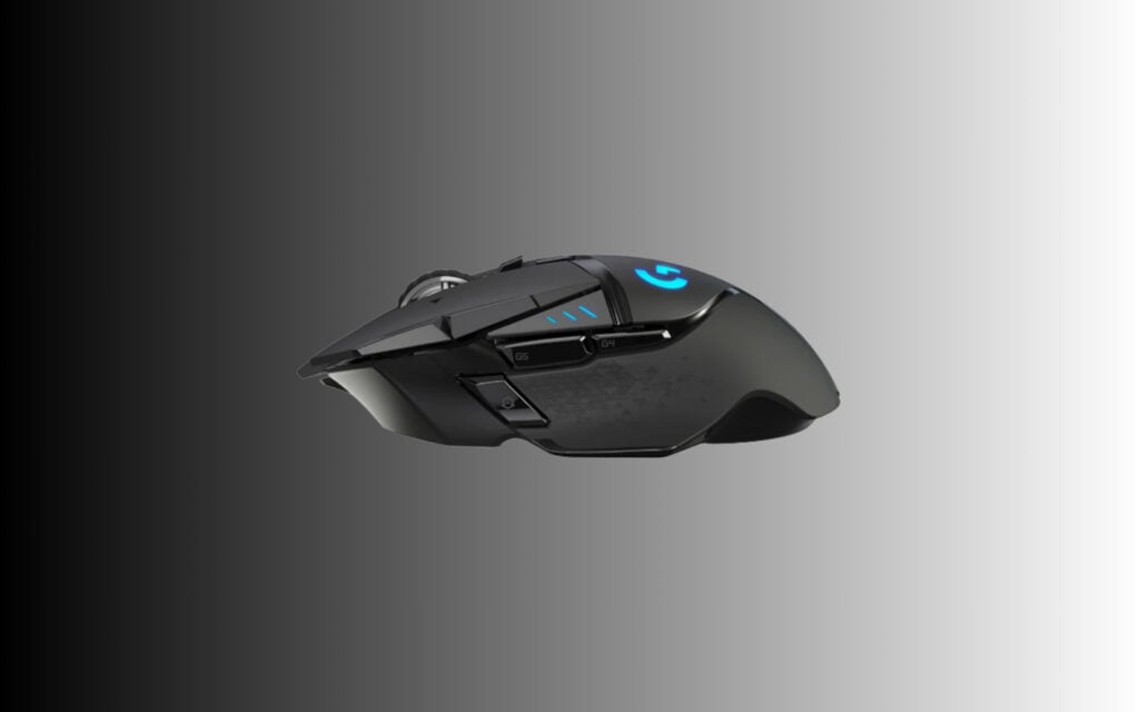 Logitech G502 and PowerPlay Wireless Charging System
