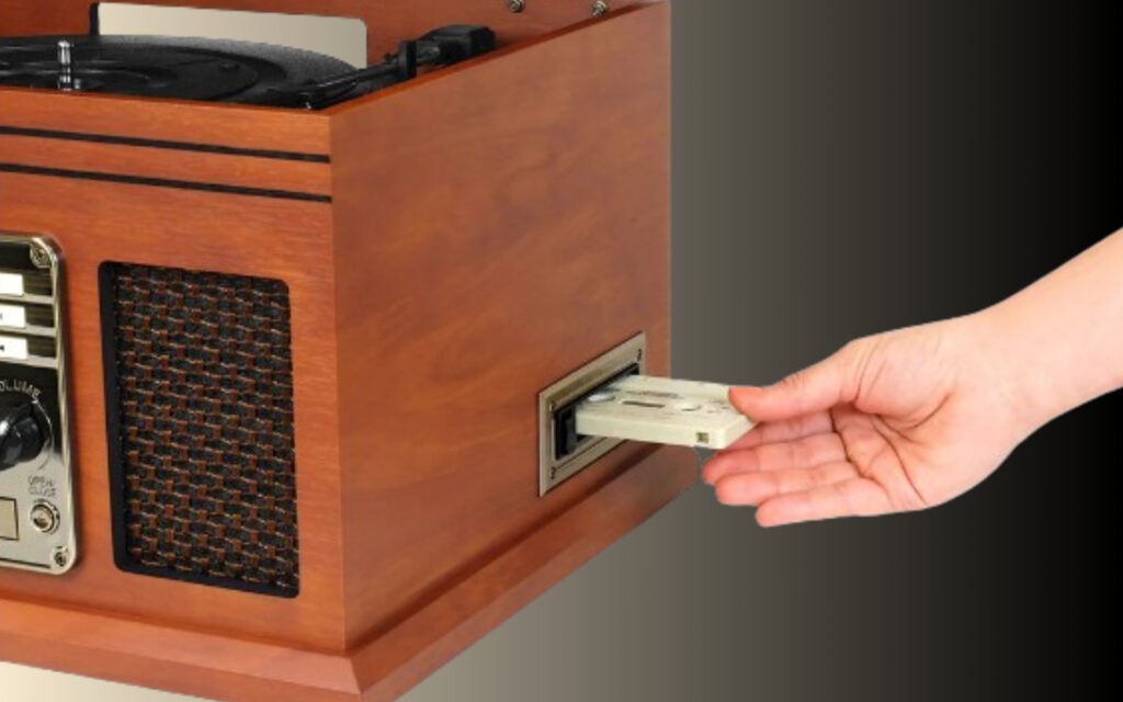 Victrola Nostalgic 6-in-1 Bluetooth Turntable Music Centre